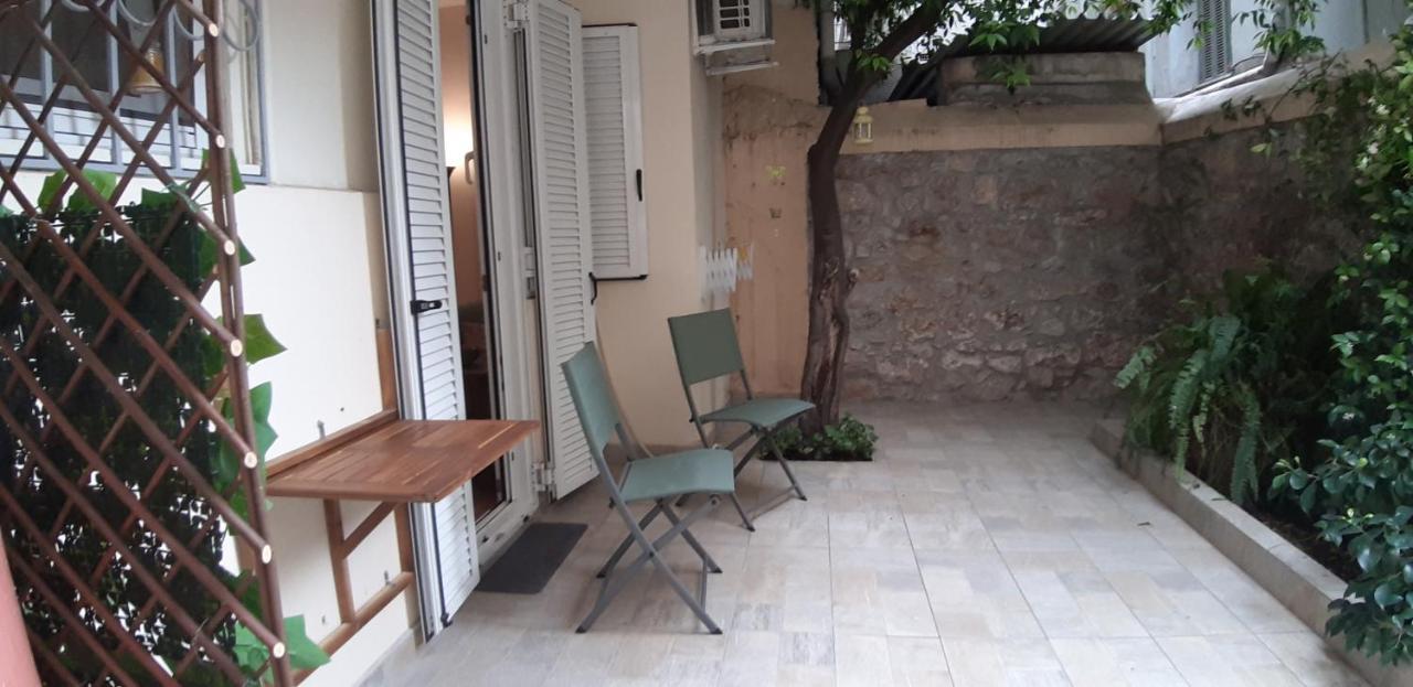 Cozy studio 5mins walk from Acropolis museum Ateny Zewnętrze zdjęcie