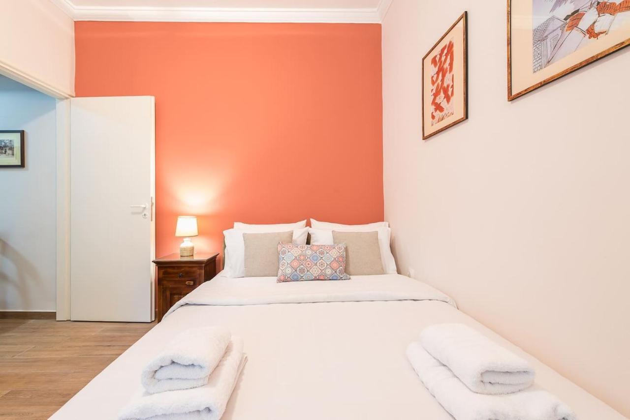 Cozy studio 5mins walk from Acropolis museum Ateny Zewnętrze zdjęcie